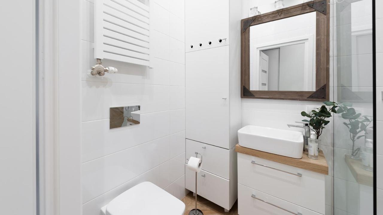 Apartamenty Sun & Snow Krakow Old Town Ngoại thất bức ảnh