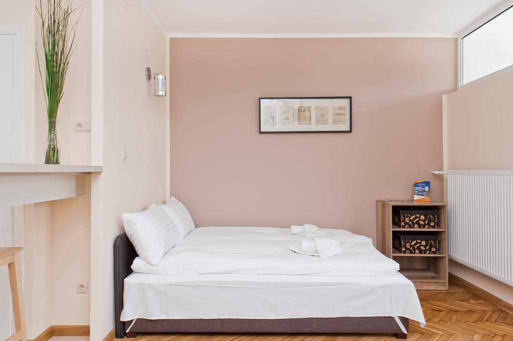 Apartamenty Sun & Snow Krakow Old Town Ngoại thất bức ảnh